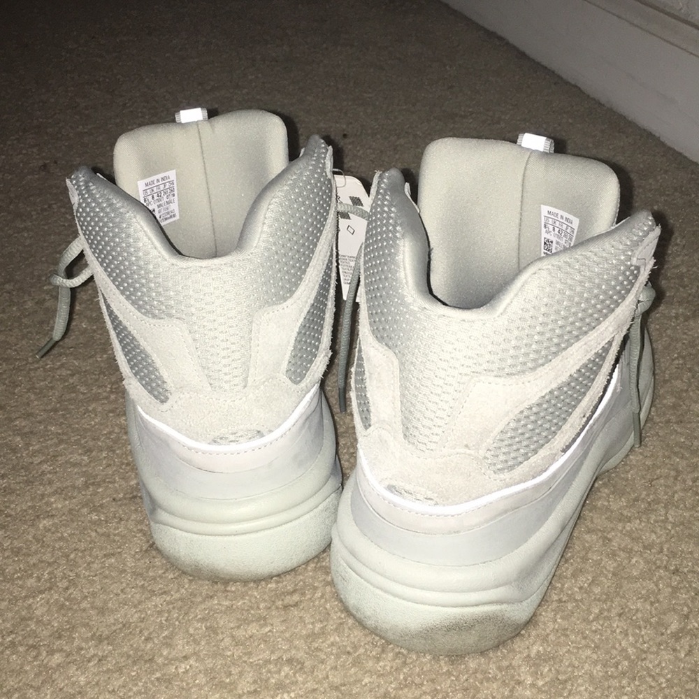 Yezzy dsrt - Picture 3 of 4
